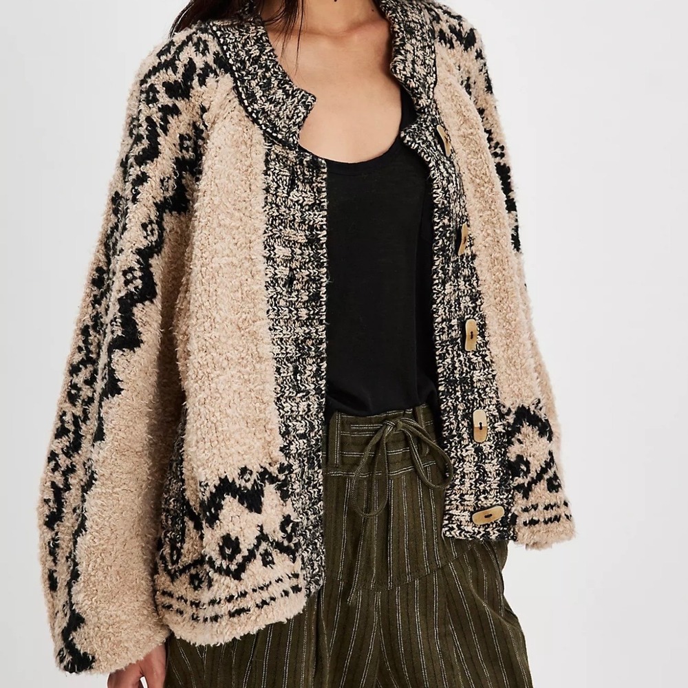 Free People Kodiak Cardi Boucle Geometric Cardigan Sweater\Toggle Button Pockets